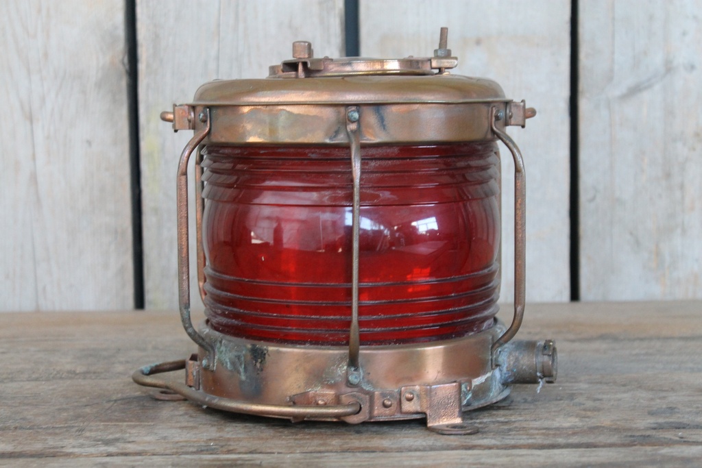 Navigation Ship Lights Red