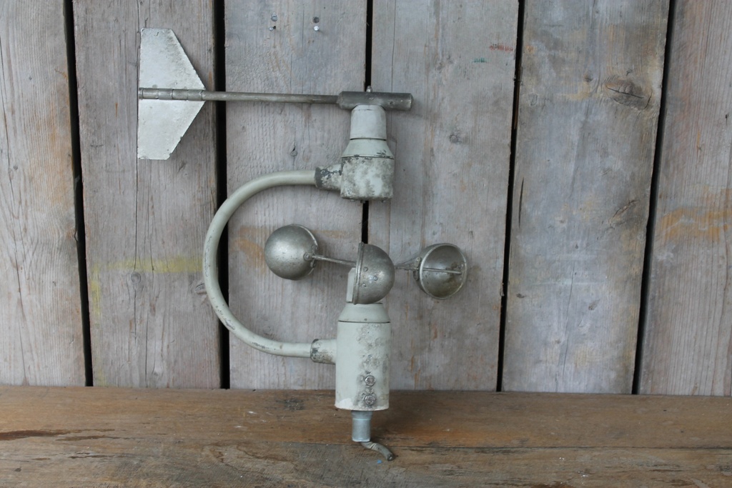 Wind Anemometer