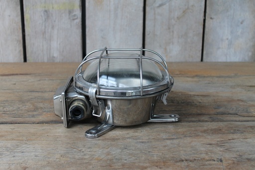 [VIN-031] Vintage Bulkhead Light