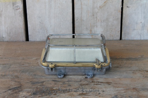 [VIN-028A] Vintage Bulkhead Light